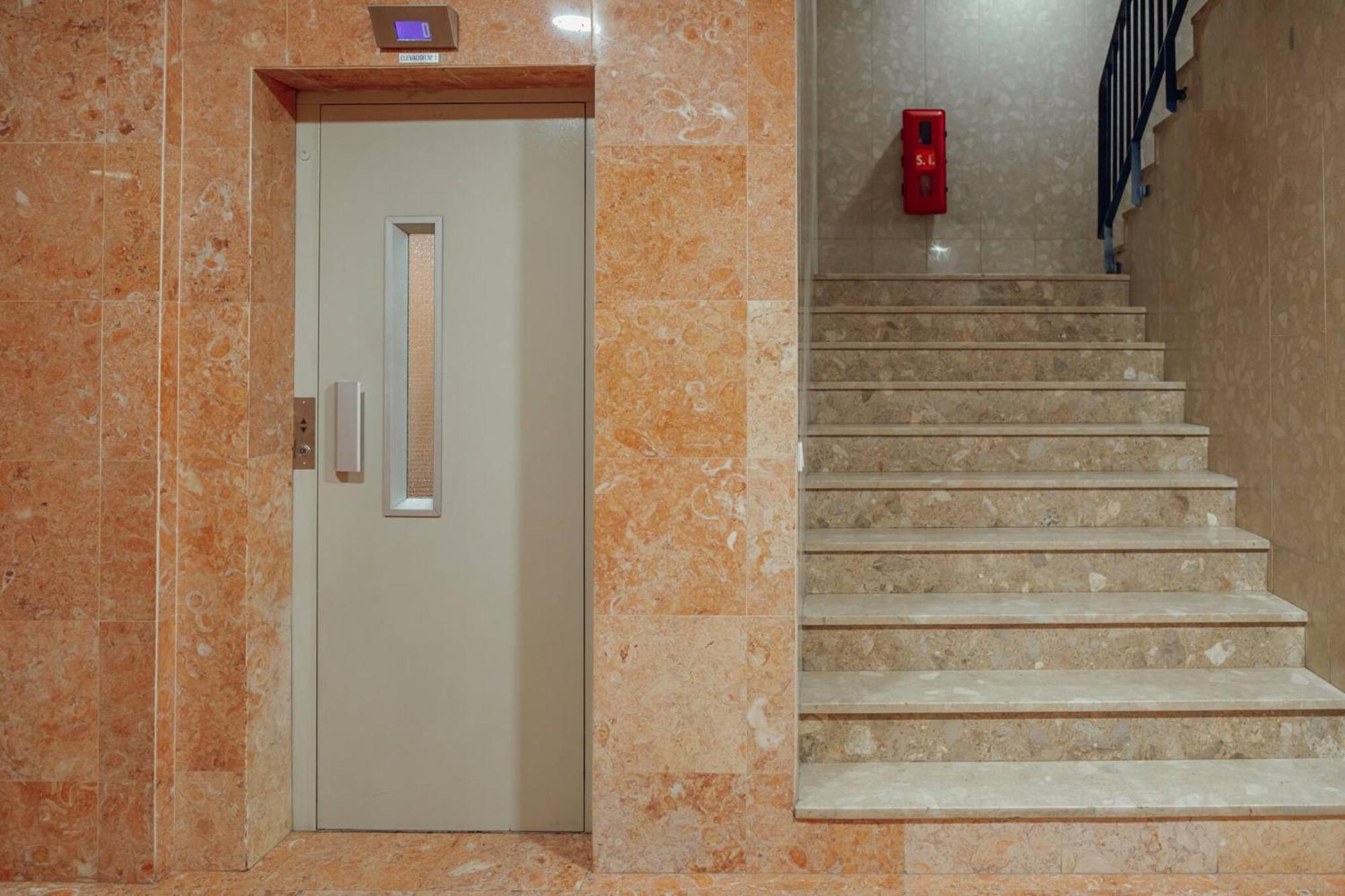 Bright Apartment By Hosty Порто Екстериор снимка
