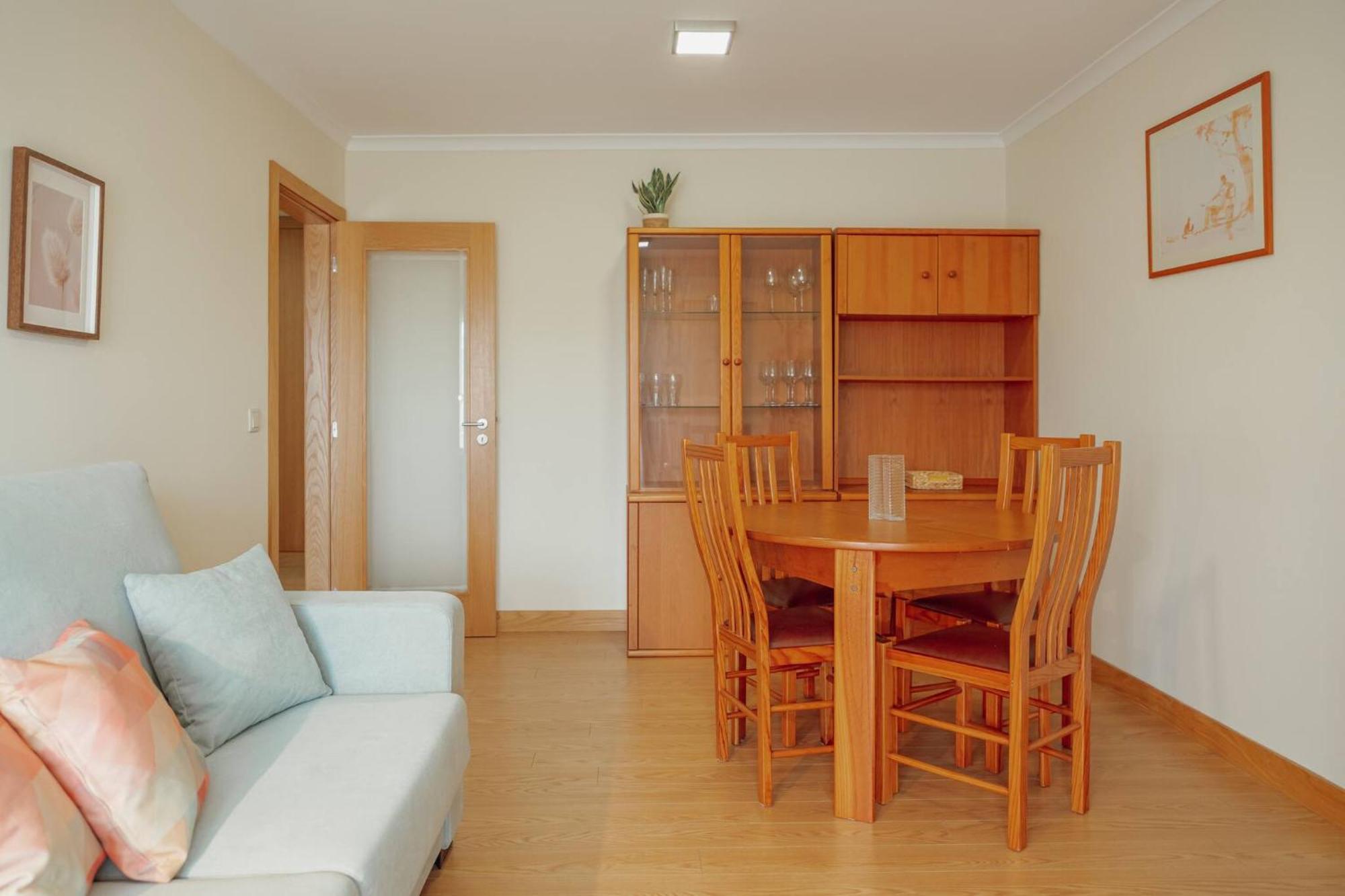 Bright Apartment By Hosty Порто Екстериор снимка